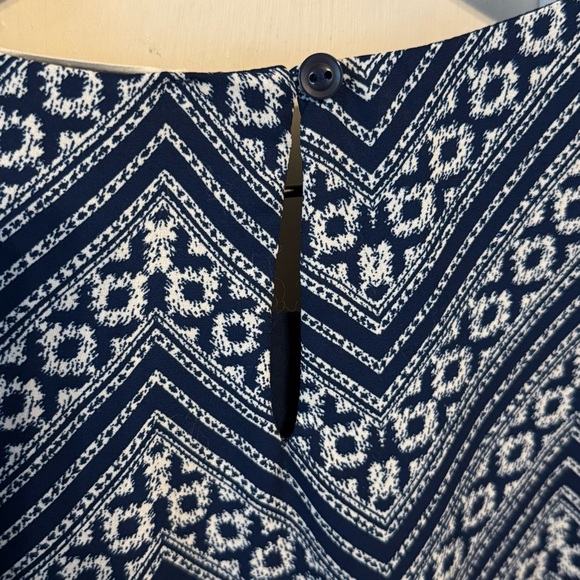 Pink Rose Women’s Blue & White Patterned Tank Top Dress Size Medium - Picture 6 of 11